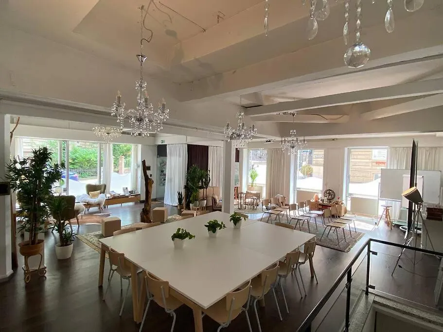 Ferienhaus Superschoenes Studio Lunca 220Qm In Stuttgart West Deutschland
