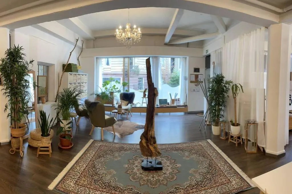 Ferienhaus Superschoenes Studio Lunca 220Qm In Stuttgart West Deutschland