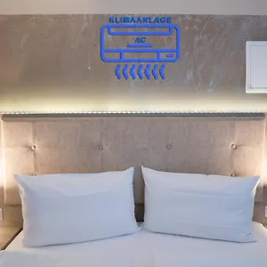 Hotel Alpha & Omega, Stuttgart