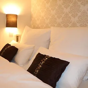 Apartment List Five - Your British, Stuttgart